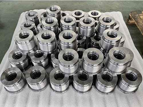 hydraulic cylinder heads